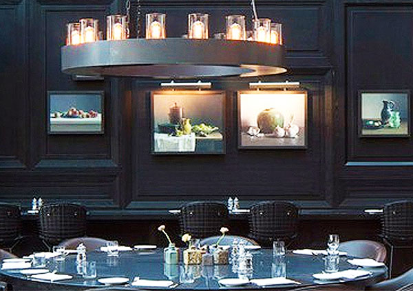 conservatorium hotel with Hogarth classic picture lights illuminating hotels around the world