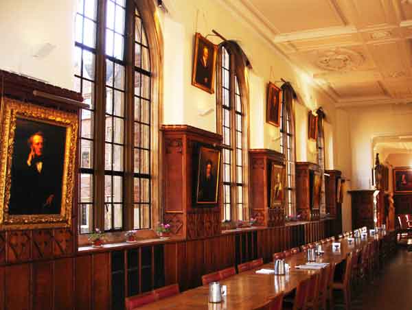 pembroke college cambridge dinging room side wall