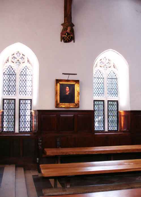 westminster abbey hall with hogarth picture lights over portraits