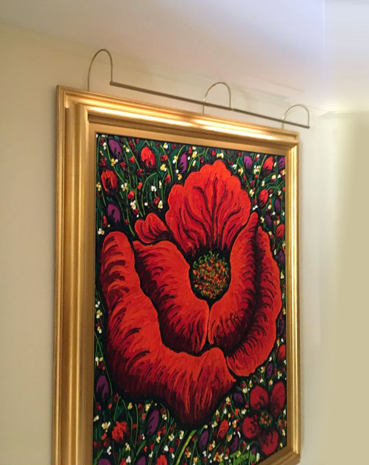long pencil picture light with 3 arms, dubai gold frame